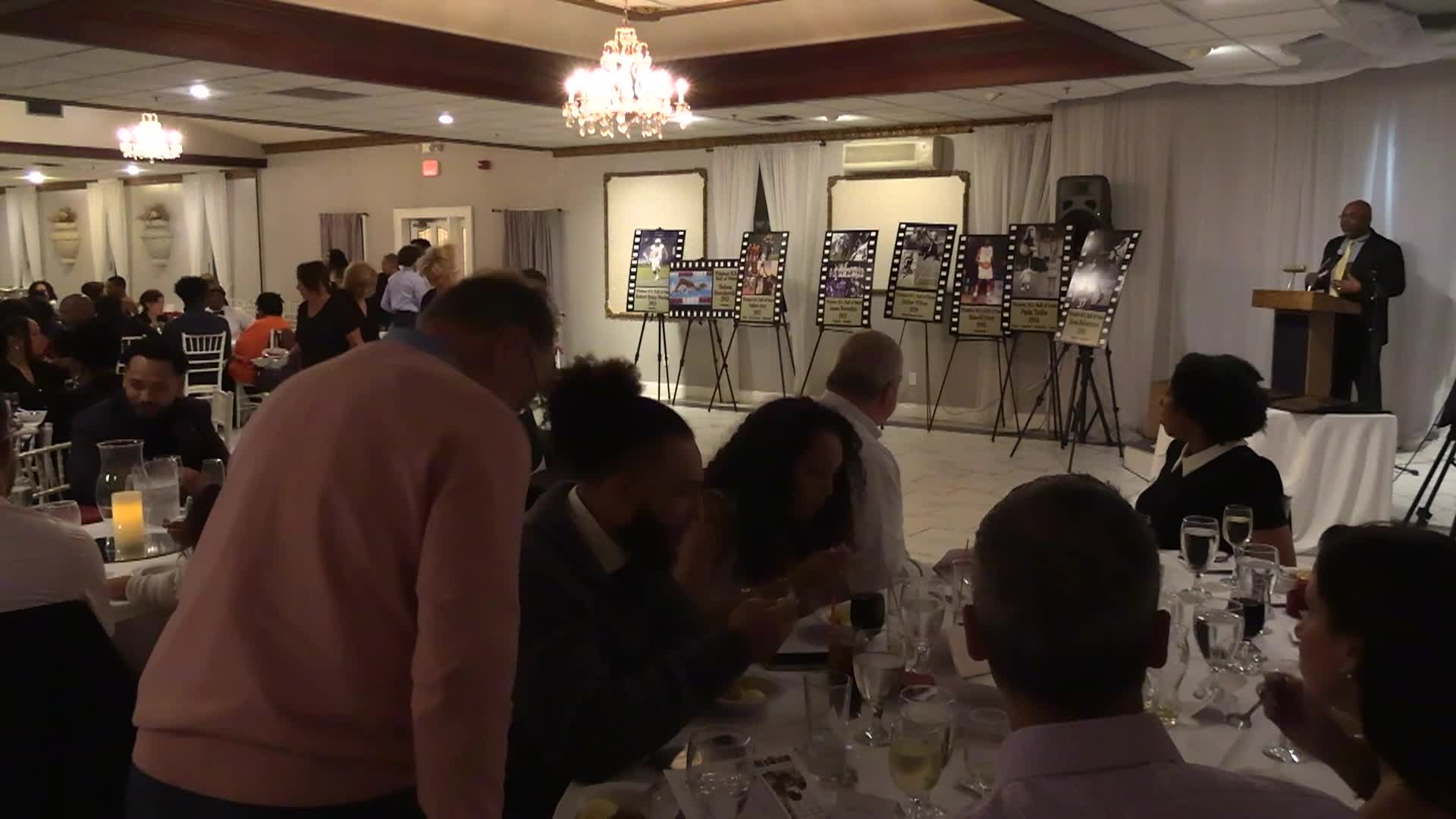 Thumbnail image for 2024 Windsor Athletic Hall of Fame Banquet